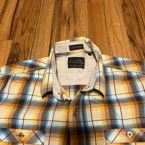 7 Diamonds Men's Blue and Yellow Plaid Casual Shirt Size S - Picture 3 of 8